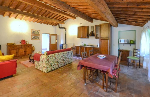 Partina Apartment | Stunning apartment in Bibbiena