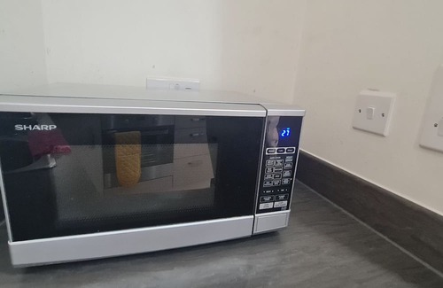 Southall Green House | Apartment - located in Southall 1 Double bedroom with additional bed if required