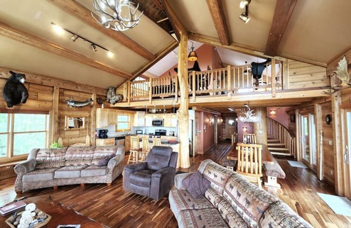 Mio Cabin | Caribou Ridge! Sleep 28+. 1of2 Lodges StunningView