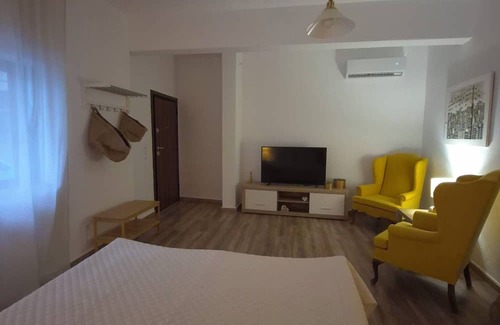 Kropia Apartment | Cloud 9, Rest and Fly