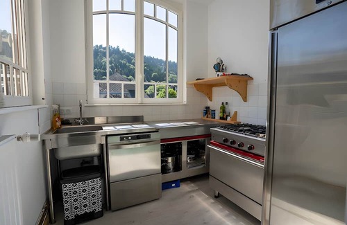 Mont-Dore House | Holiday Home 'La Demeure Du Tabellion' with Mountain View, Balcony and Wi-Fi
