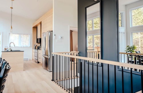 Riviere-Rouge House | Modern Waterfront Cottage on the Rouge River & Spa