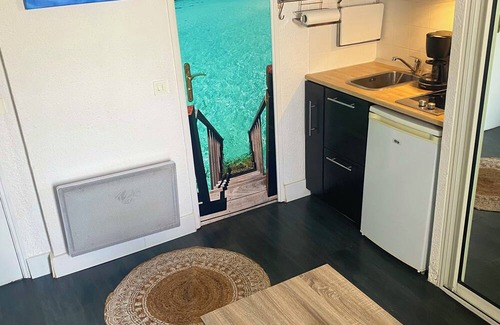 Grosseto-Prugna Apartment | Sea view studio in Porticcio for 2 people. Swimming pool in residence.