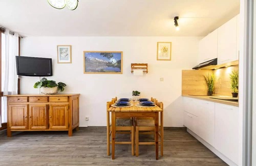 Saint-Lary-Soulan Apartment | Studio near center and cable car Free WiFi