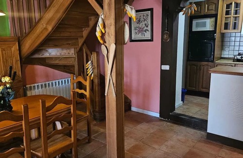 Canejan House | Homerez - Spacious House in Canejan with Mountain View