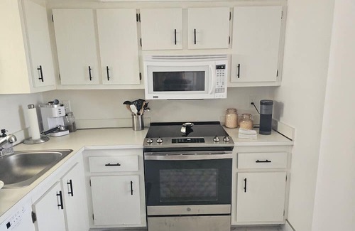 Villages of Oriole Condo | Renovated Condo...Minutes to beach