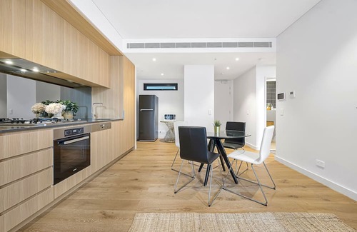 Parramatta Apartment | Super Convenient One Bed Unit