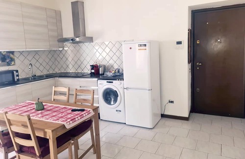 Gorla Apartment | Quiet apartment 30 meters from the Red Metro, in a well-serviced area