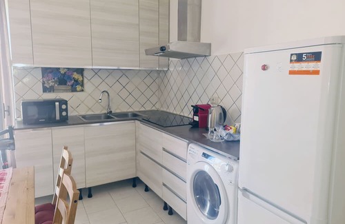 Gorla Apartment | Quiet apartment 30 meters from the Red Metro, in a well-serviced area
