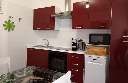 Altavalle Apartment | Pet friendly vacation apartment with private garden