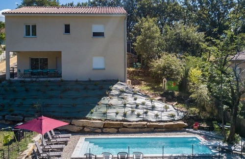 Vesseaux House | Les Bouches Rouges
