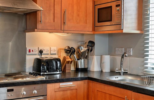 Newquay Apartment | Apartment in Watergate Bay with Sea Views