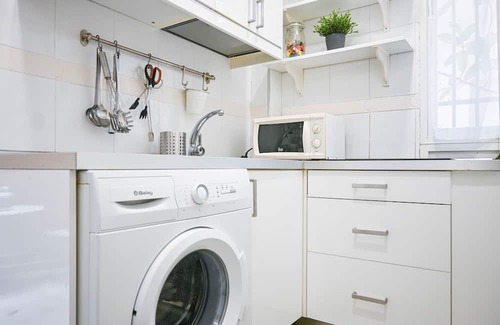 El Viso Apartment | Charming Apartment in Chamartín: Your Refuge of Comfort in the Heart of the City