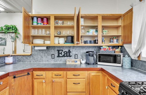 Stillwater House | NEW! HUGE Game-Room Style Barndo