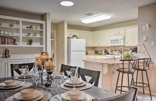 Lubbock House | Centrally Located 3BR/2BA Townhome, Cozy Fireplace, Smart TVs & Wi-fi Retreat!