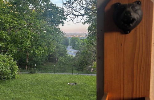 Blacksburg House | Mount Mission Getaway w/view of VT Campus