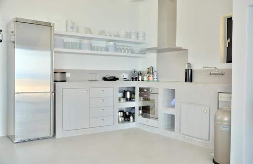 Korissia Villa | Live A Life That You Don't Want To Take A Holiday From - Come to Kea Valley