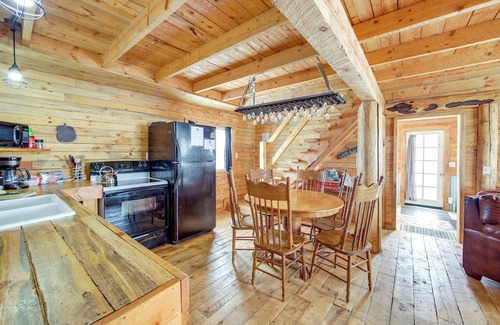Lake Agnes Cabin | Hike, Ride & Boat: Rustic Retreat Near Steamboat