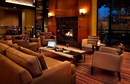 Tukwila House | Soar into comfort at our Seattle
