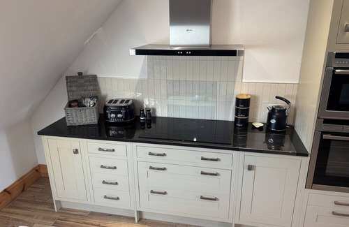 Horncastle Apartment | Upper Pentlands - One bedroom luxury apartment with gym (pet-friendly)