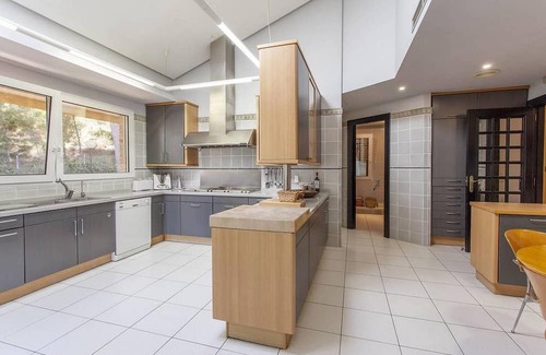 Sagunto Villa | House with iconic design