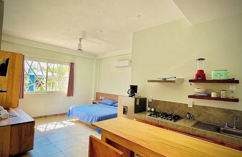 Bacocho Apartment | 102 Apartment With A/C And Excellent Location