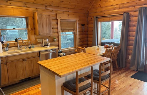 Alpena Cabin | Lakefront Cabin on Thunder Bay