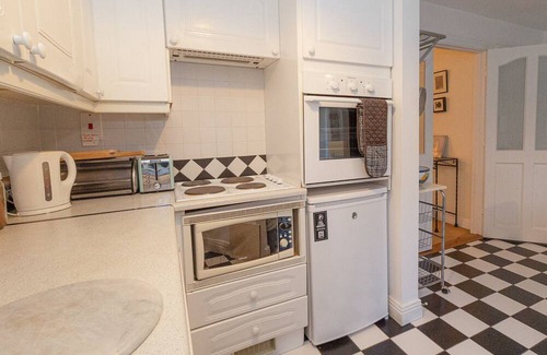 Aughrim Lower Ski Chalet | Aughrim Holiday Village No 14