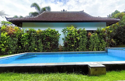 Lodtunduh Villa | 1-BR Ubud Villa - The Headlines : Cozy villa in enchanting Bali with AC, WiFi