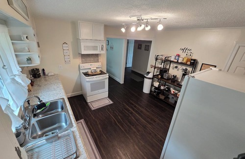 Bath House | This 3 bedroom 1 bathroom brick ranch is located between Aiken and Augusta.