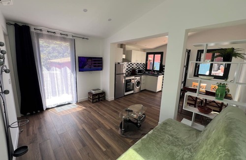 La Trinite Apartment | 2-room apartment - jacuzzi & terrace