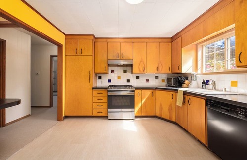 La Conner House | Charming 2-bedroom house in walking distance to downtown La Conner