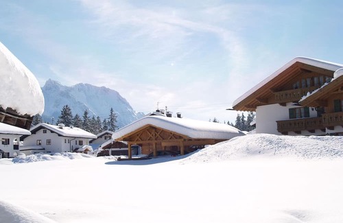Kruen Apartment | Krottenkopf apartment "No. 1"/1 bedroom/shower, WC - Alpenparadies, guest house