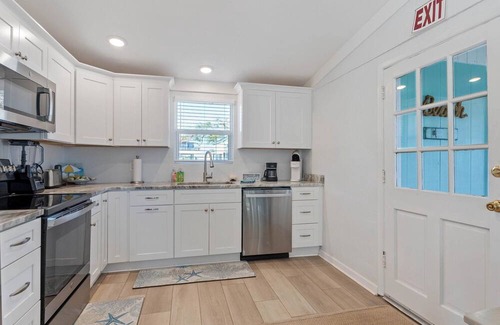 Alligator Point House | The Beach Nest - A Newly Renovated Paradise!