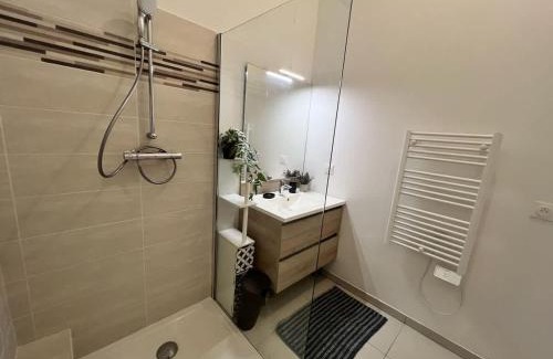 Vauban Apartment | Accommodation Near Notre Dame De La Garde