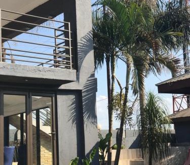 Thohoyandou Cabin | Nyakhosi Lodge