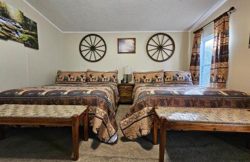 Thonotosassa House | The Cozy Cabin