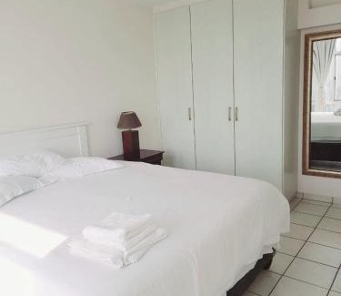 North Beach Apartment | Oceanic 84 Durban