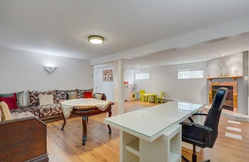Saint-Hubert Villa | Le 5155 Charmante Villa près du centre-ville MTL