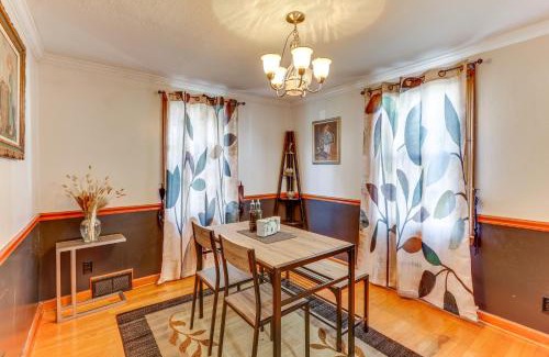 West Haven House | Pet-Friendly West Haven Rental Walk to Beach!