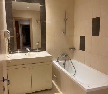 Sector 4 Apartment | Rin Grand ApartHOTEL