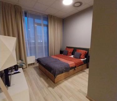 Wlochy Apartment | Zlatarooms 423