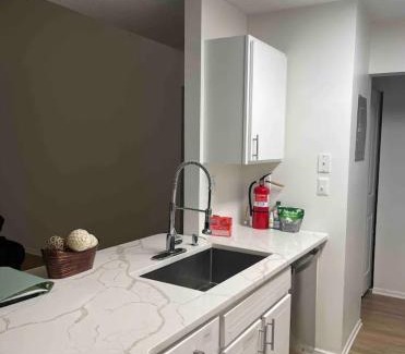 Prosperity Church Road Apartment | Beautiful 2 bedroom 2 bathroom apartment in heart of Charlotte