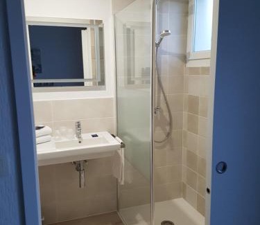 Saint-Palais-sur-Mer Hotel | Villa Cordouan
