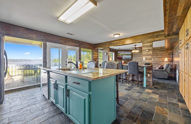 Basketball + Lakeside view porch