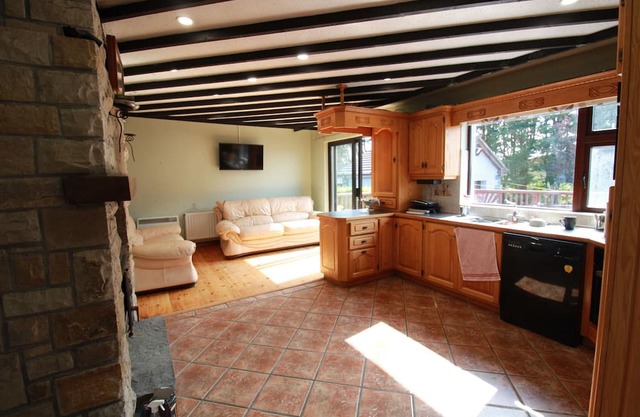 Mountain View House Inveran, Great location