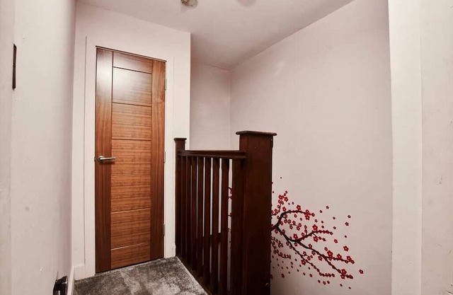 Wonderful House in Manchester Sleeps 8