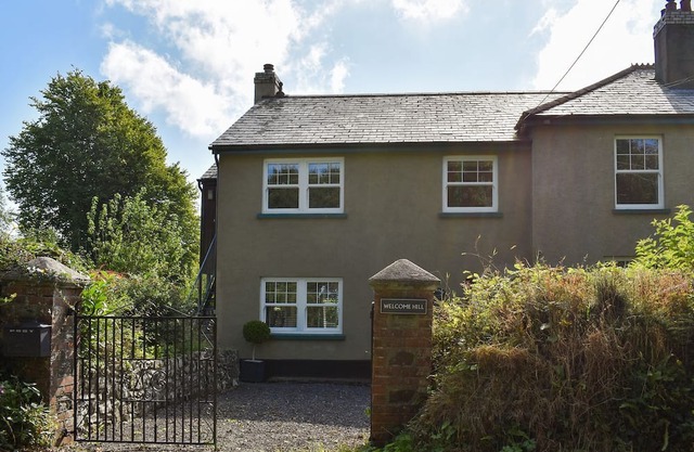 2 bedroom accommodation in Shebbear