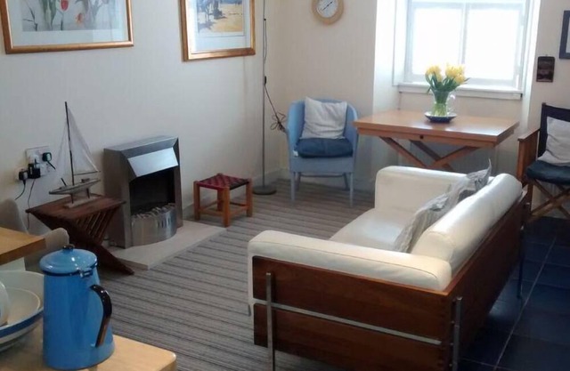 Harbourside Cottage