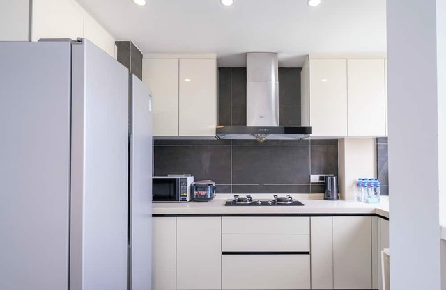 Tyms Luxury 3BR 2BA APT Riverside